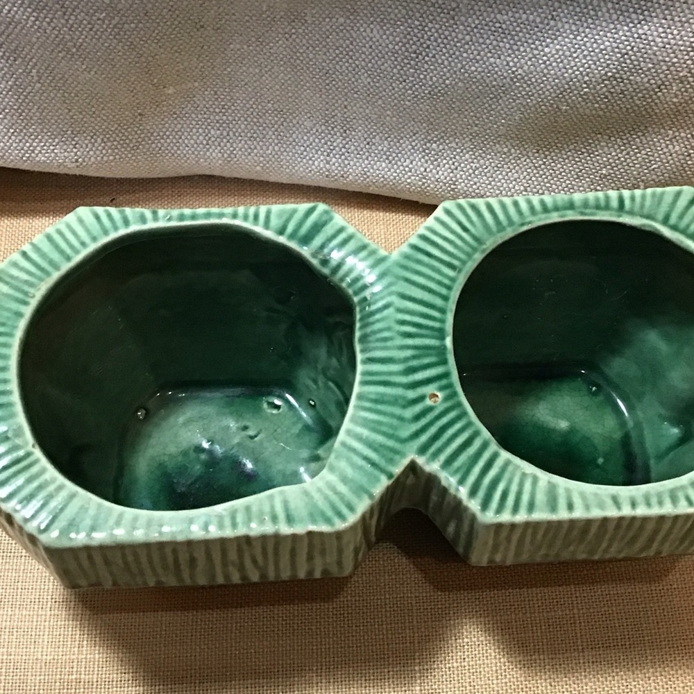 McCoy Vintage Green Ceramic Plantee